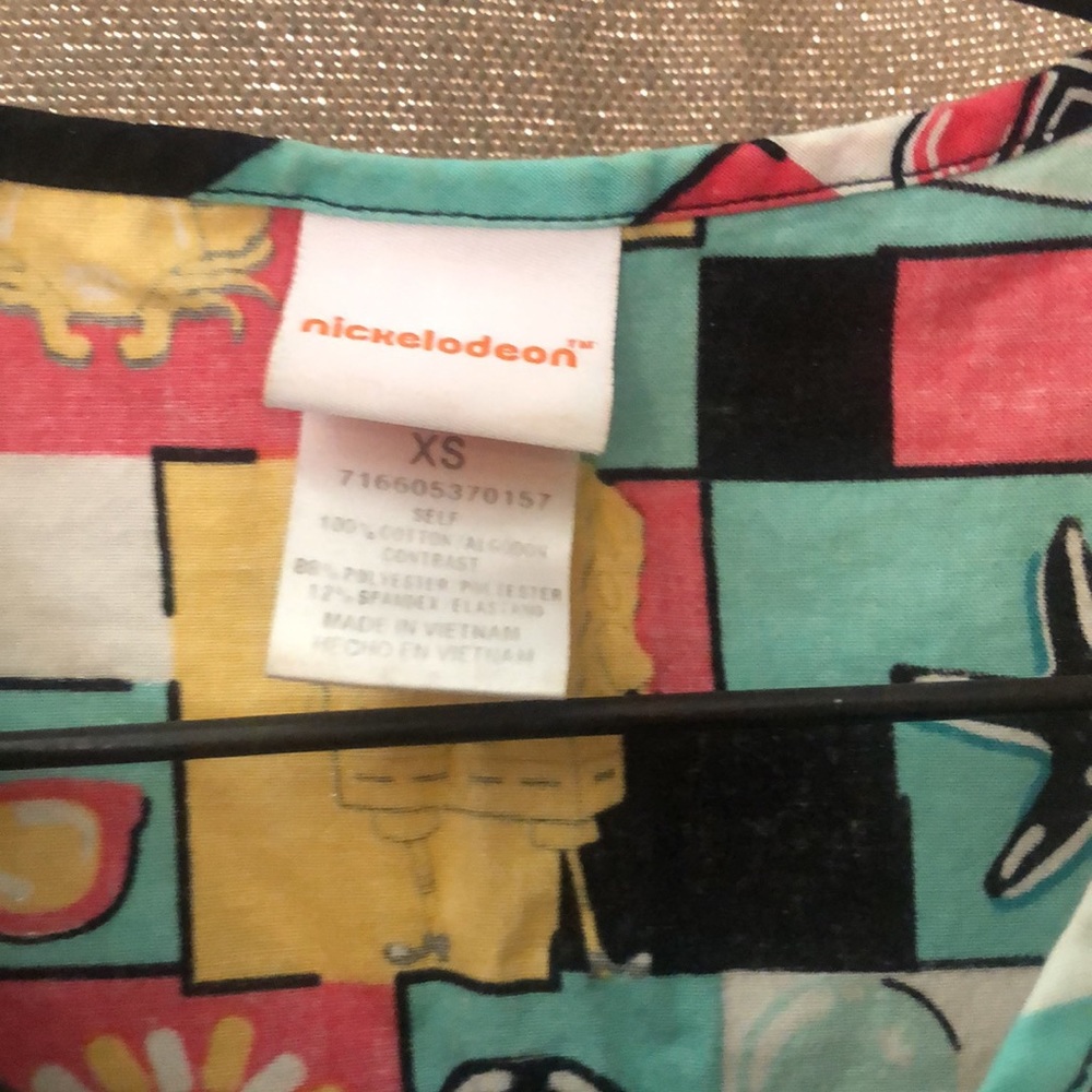 SpongeBob Scrub Top - Picture 2 of 2